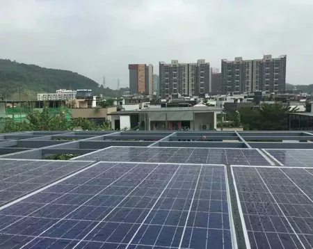 富豪山庄15kw光伏阳光房屋顶太阳能案例大新银行100kw平屋顶太阳能